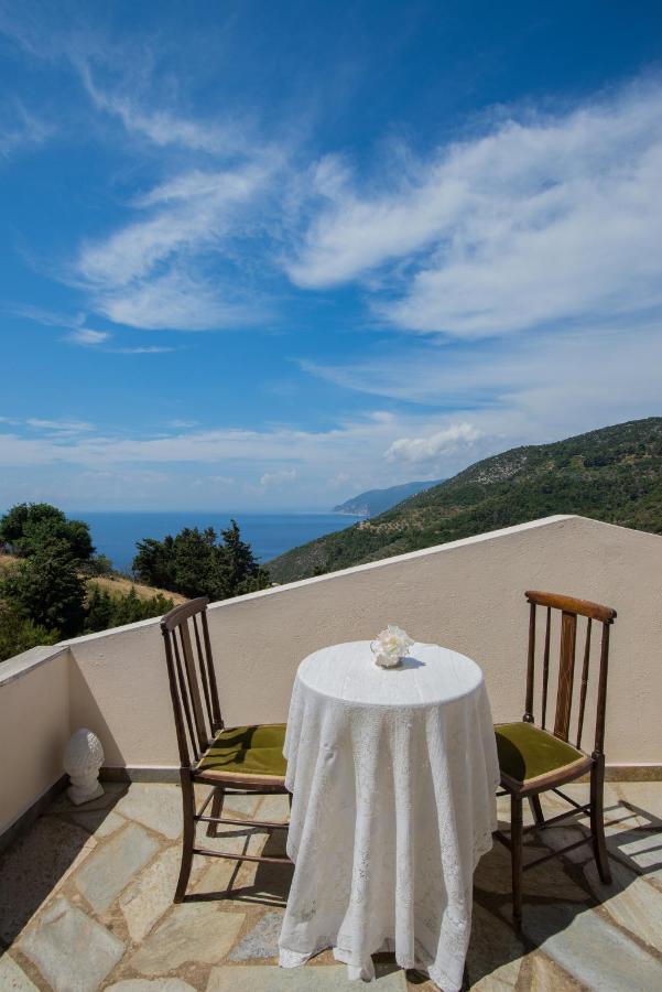 Villa Frederike In Alonissos Old Town Alónnisos 외부 사진